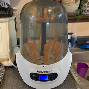 Baby Brezza bottle sanitizer